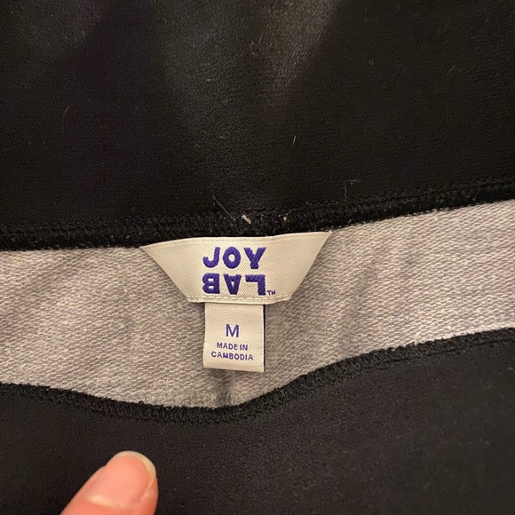 Joy lab grey joggers. Size medium. - Picture 2 of 3